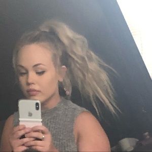 Meet your Posher, Christine